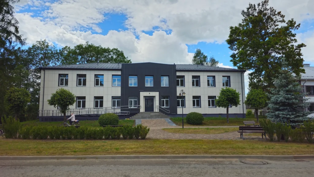 Viļānu mūzikas un mākslas skolas energoefektivitātes uzlabošana, inženiertīklu pārbūve un apgaiskojuma atjaunošana